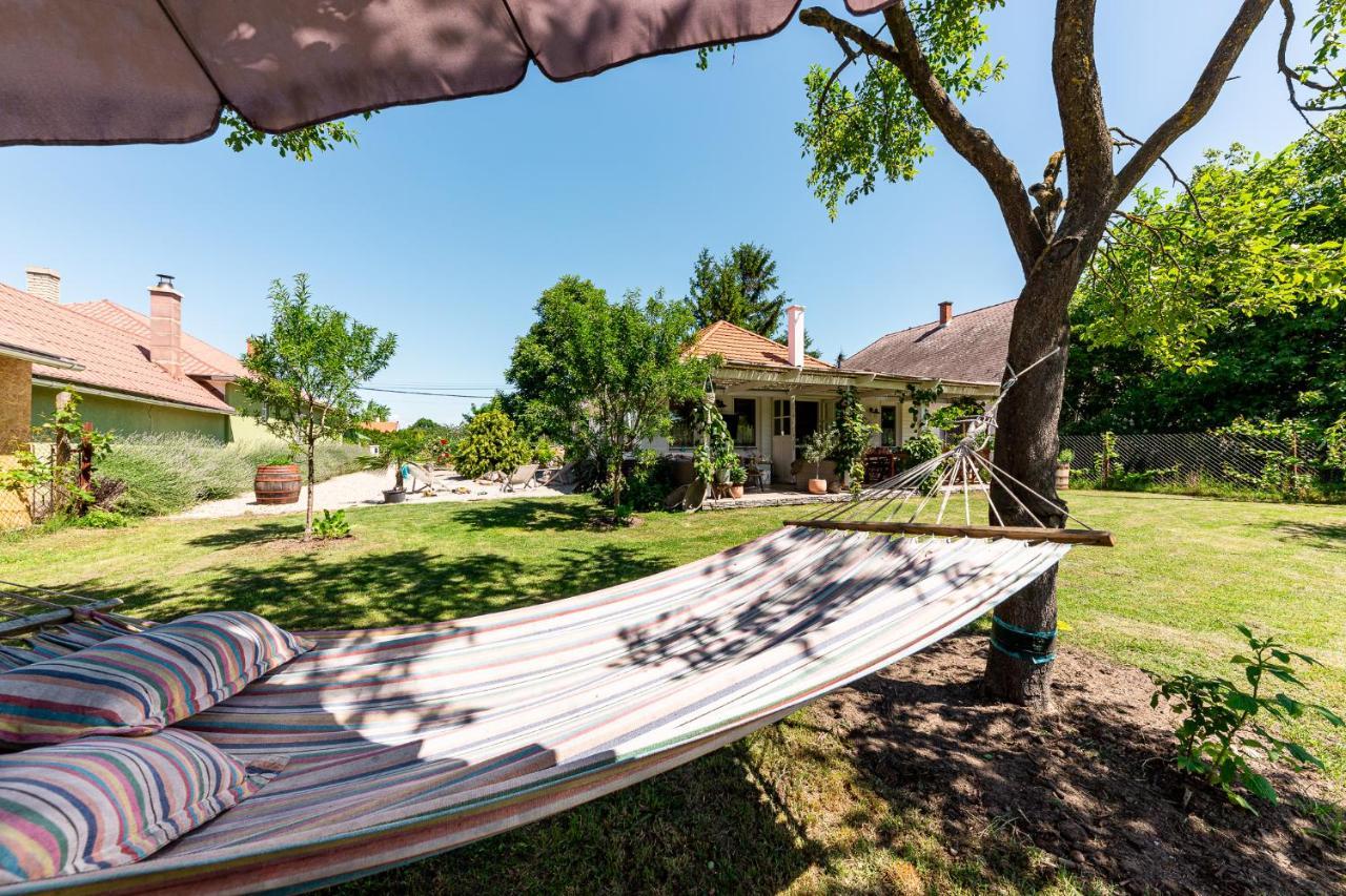 Berrybay Holidayhome Balatonkeresztúr Extérieur photo